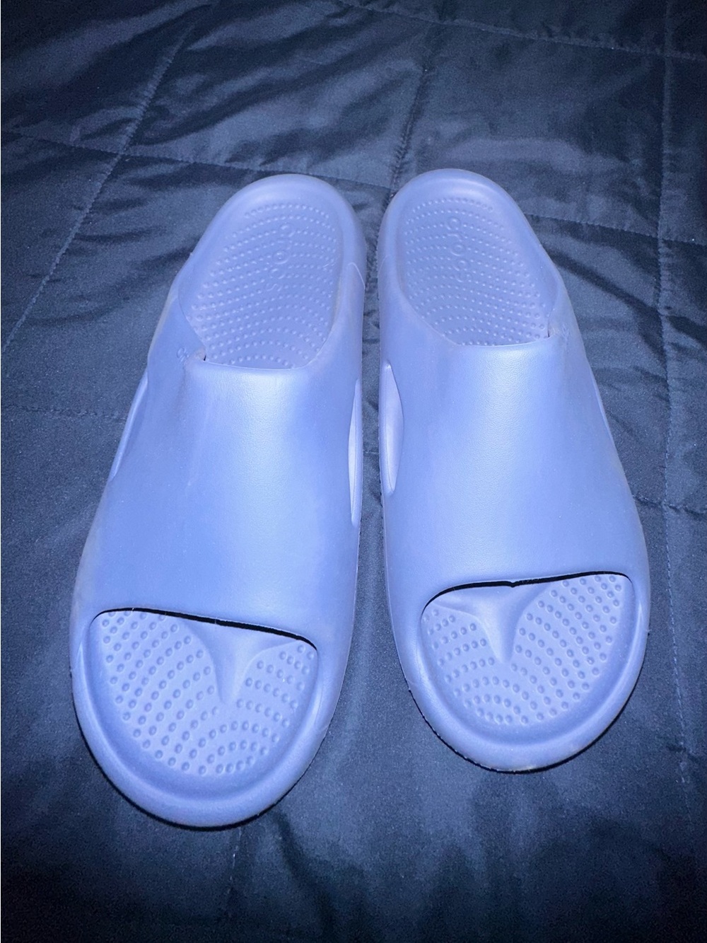 Crocs Blue Slide Sandals - Comfortable Water-Resistant Slip-Ons